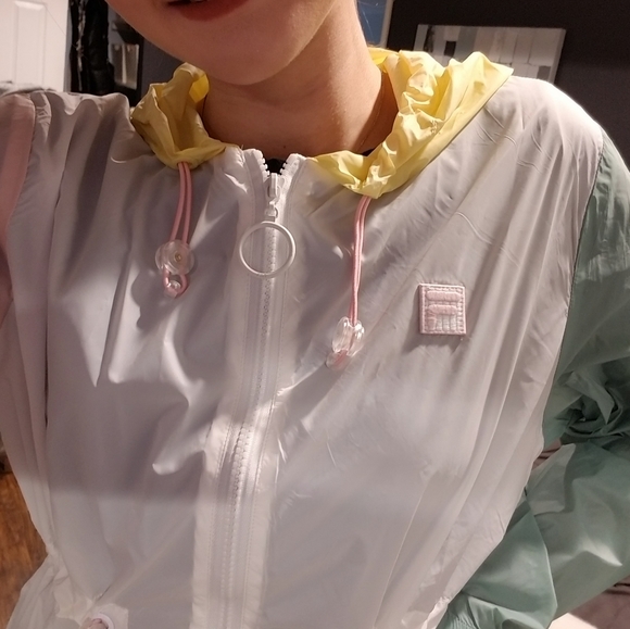 🎉FLASH🎉 BNWT FILA Liliana Wind Jacket - Picture 5 of 16